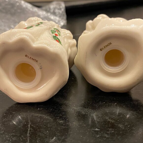 VINTAGE LENOX SANTA & MRS CLAUSE SALT & PEPPER SHAKERS  EXCELLENT CONDITION! - Picture 3 of 5